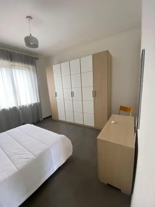 Nice House Luminoso Con Terrazzo Gallarate Apartament